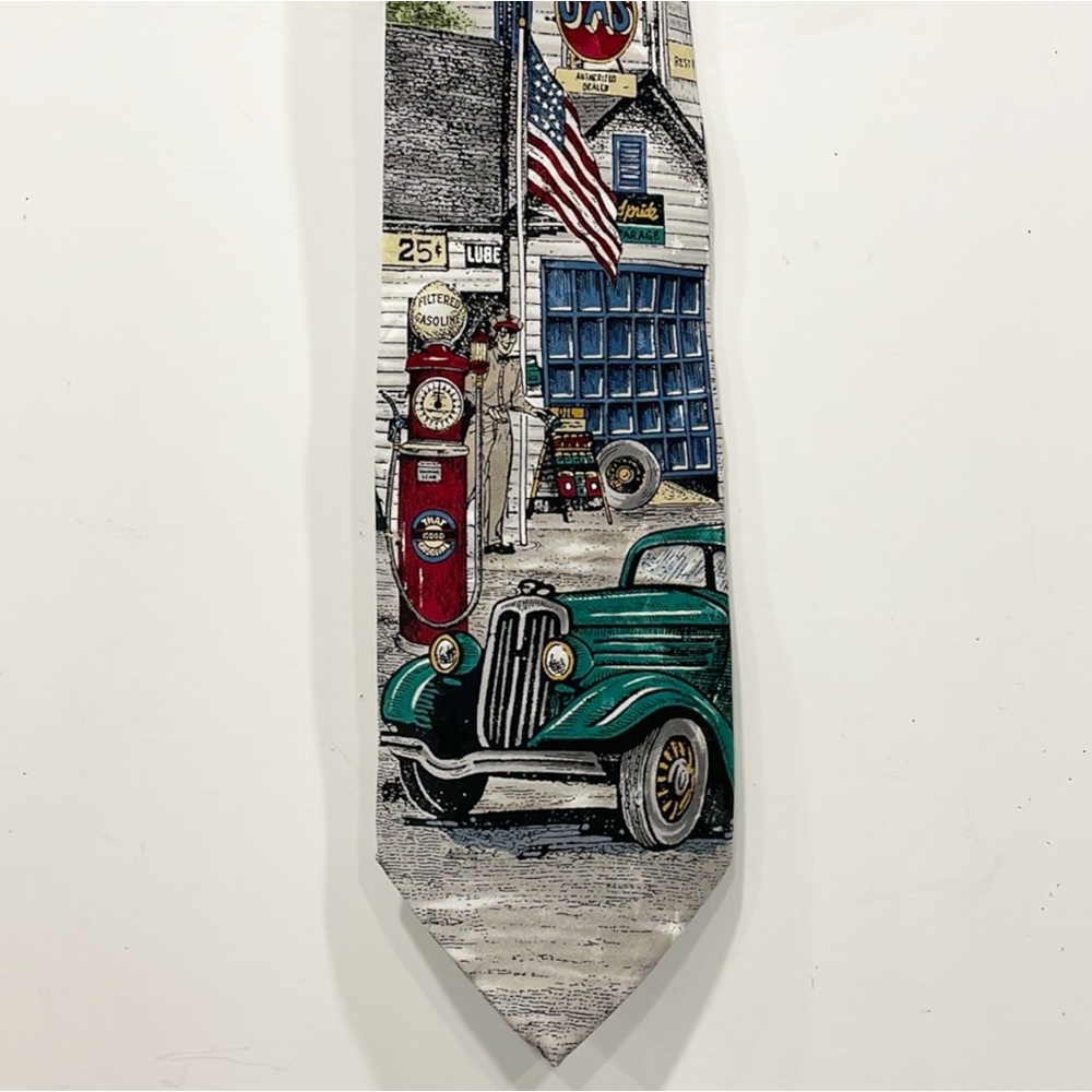 TANGO by MAX RAAB American Series Gas Station 100%‎ Silk USA Necktie Mens